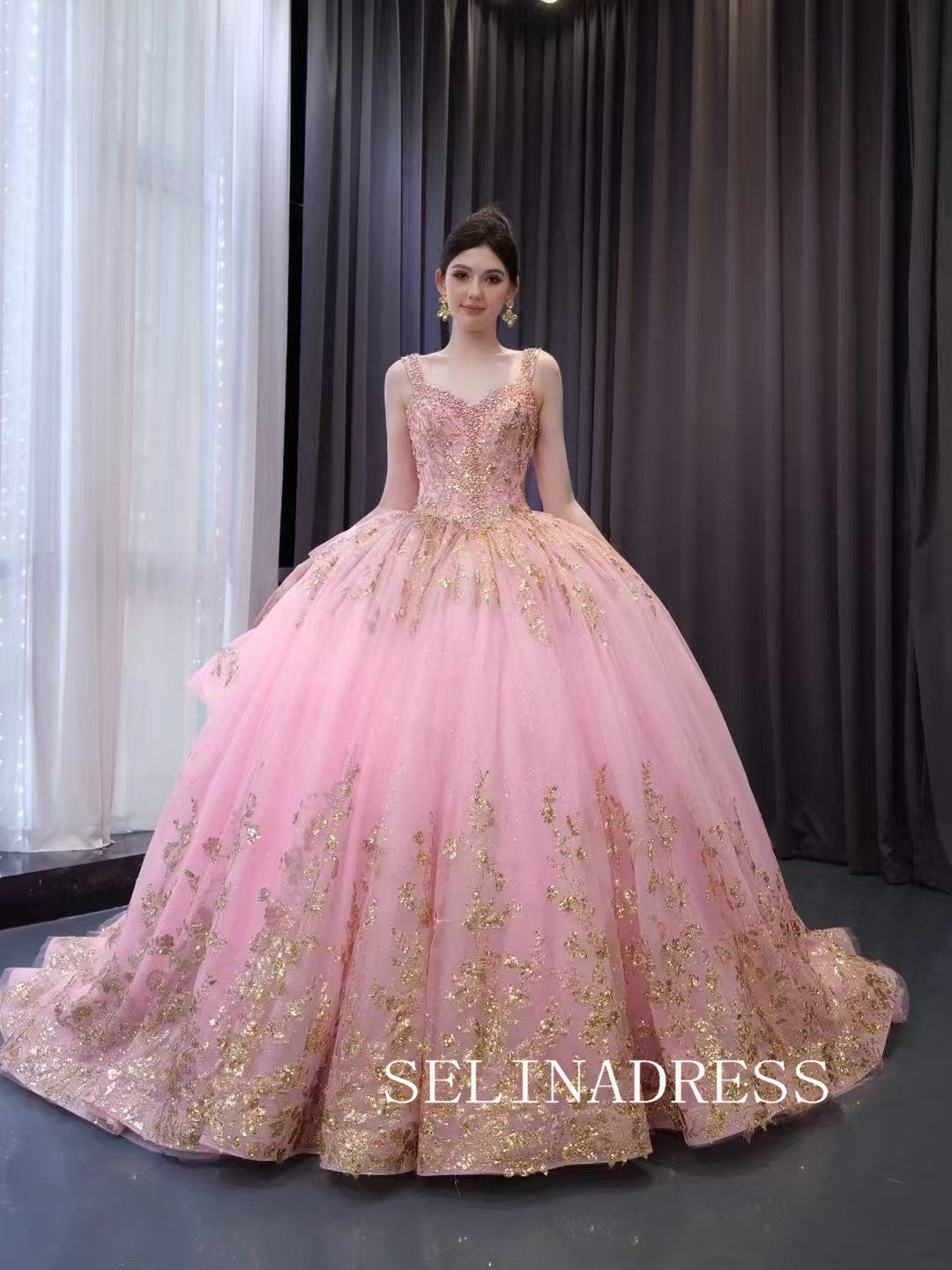 Pink Beaded Sequins Wedding Dresses Straps Quinceanera Dress With Bowk SELINADRESS Pink Beaded Sequins Wedding Dresses Straps Quinceanera Dress With Bowk SELINADRESS