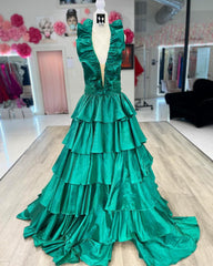 Chic A-line Flouncing Halter Unique Sage Long Prom Dress Multi-layered Evening Gowns LPK201|Selinadress