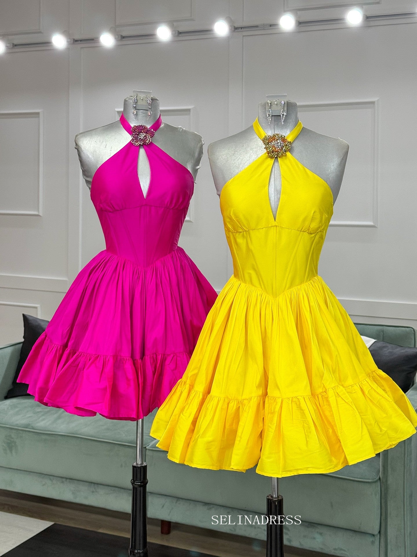 A-line Halter Short Homecoming Dresses Cute Hoco Dress #TKL618|Selinadress