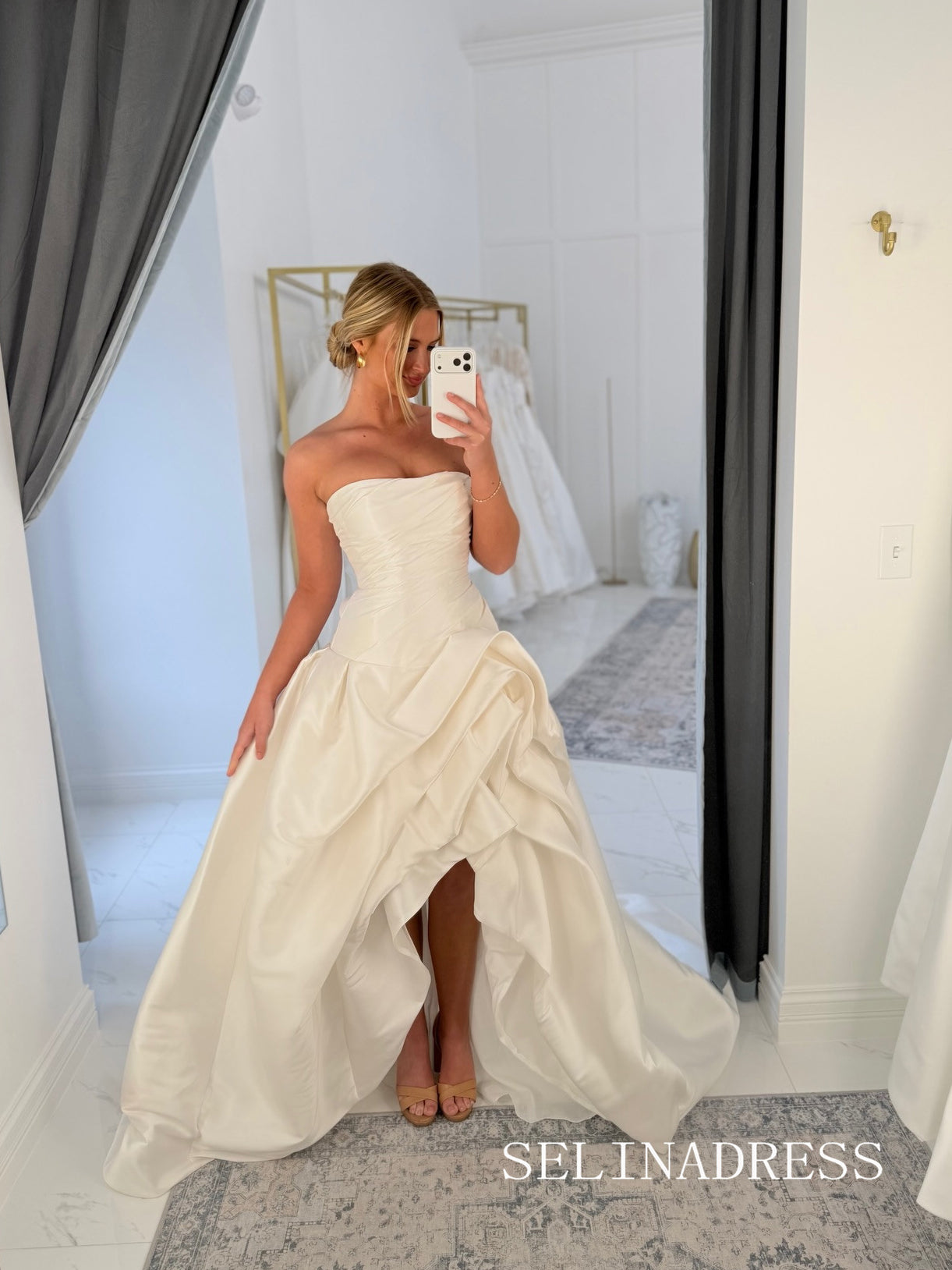 A-line Strapless Satin Wedding Dresses Anomalistic Bridal Gowns CBA005|Selinadress