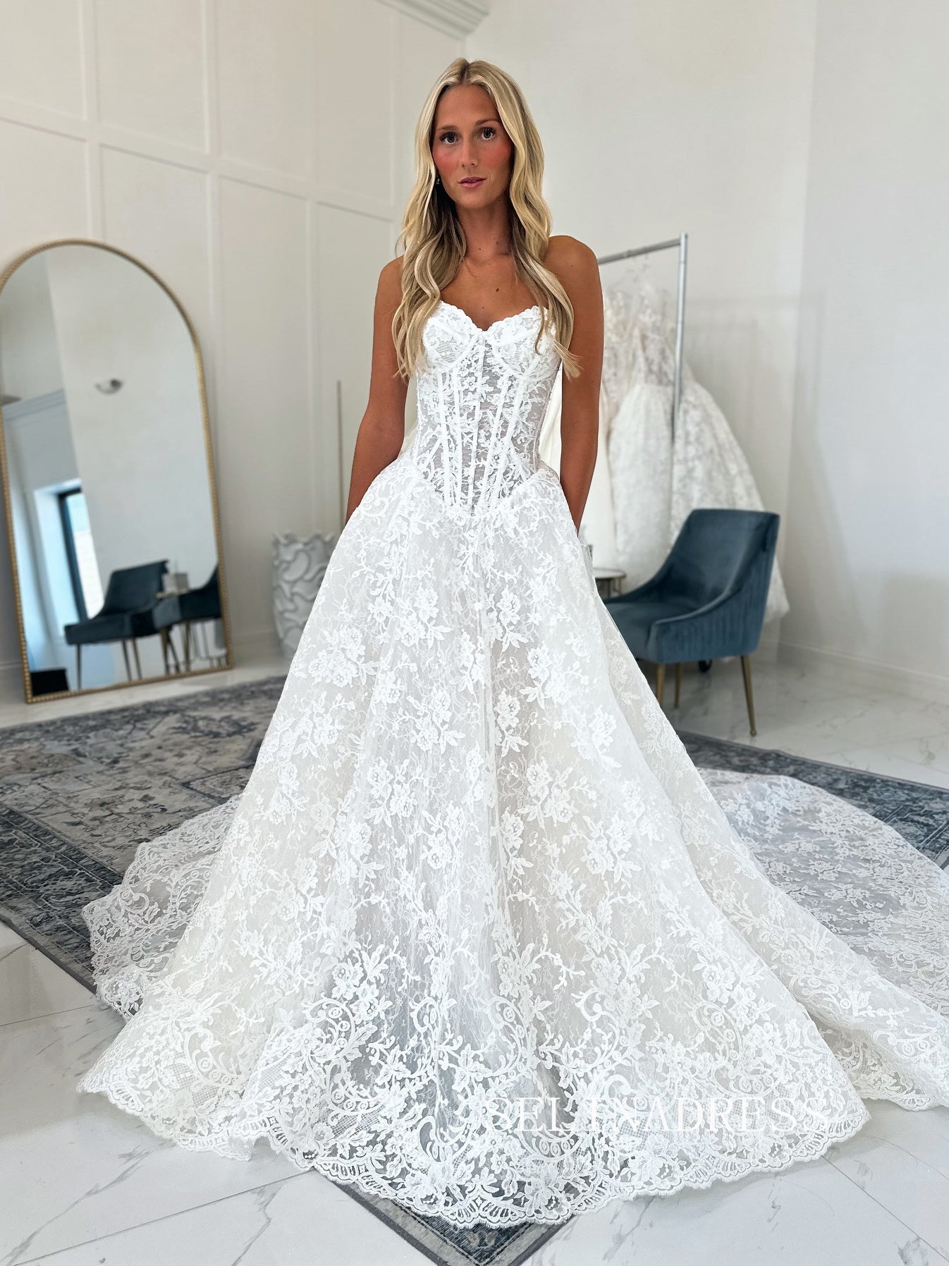 A-line Sweetheart Lace Wedding Dresses Rustic White Bridal Gowns CBA002|Selinadress