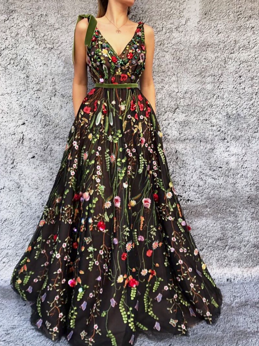 Chic A-line V neck 3D Floral Long Prom Dresses Black Evening Formal Dresses KTS054|Selinadress