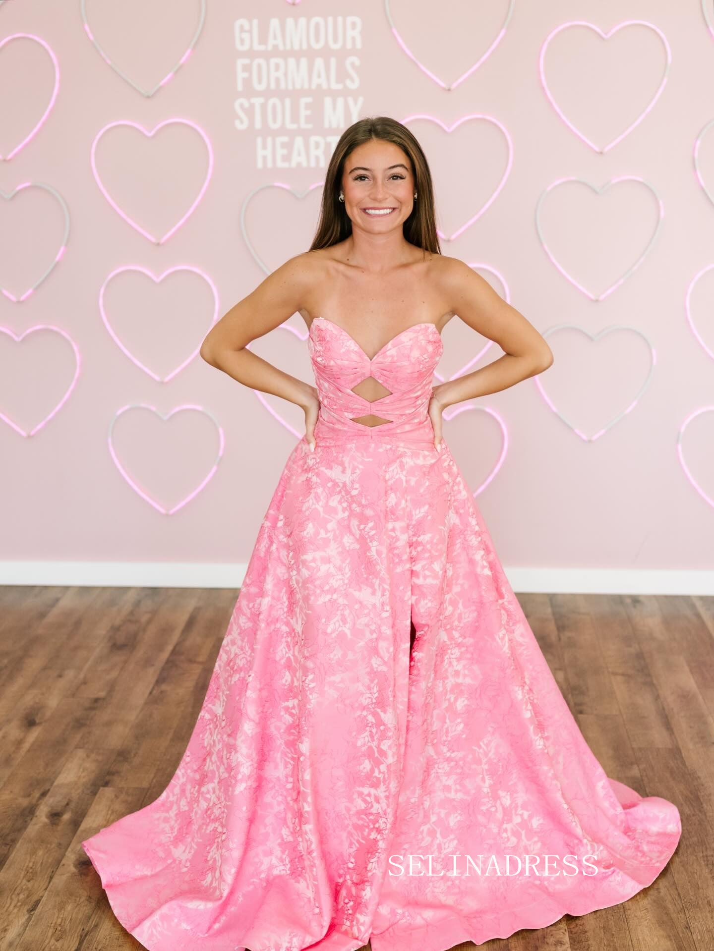 Chic Pink Sweetheart Long Prom Dresses With Flower Elegant Evening Gowns SEA032|Selinadress