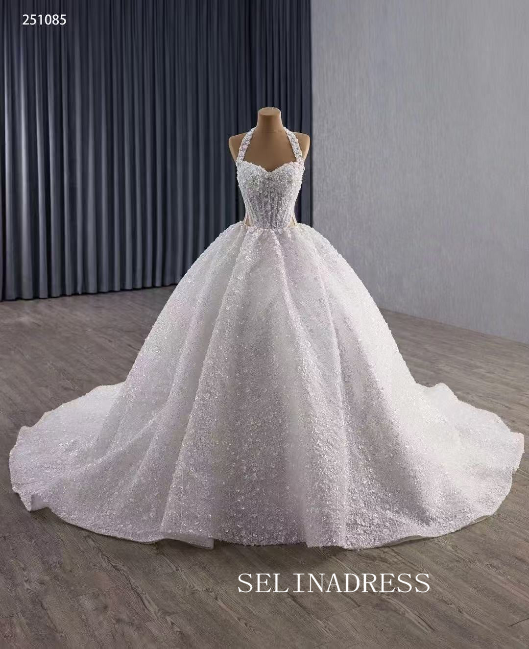 Luxury Halter White Ball Gown Wedding Dress Quincess Dress 251085|Selinadress