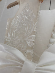 Cute Champagne Lace Princess Long Train Flower Girl Dresses With Bowknot GRS032