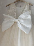Cute Champagne Lace Princess Long Train Flower Girl Dresses With Bowknot GRS032