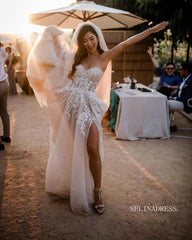 A-line Sweetheart Appliqued Beach Wedding Dresses Rustic Bridal Gowns SEW011