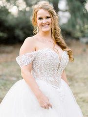 A-line Off-the-shoulder Lace Wedding Dresses White Rustic Bridal Gowns CBD360|Selinadress