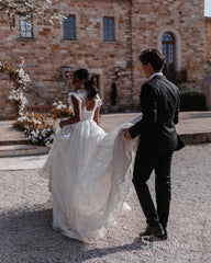 Chic A-line High neck Lace Wedding Dresses Rustic Vintage Wedding Gowns Princess MLK0498|Selinadress