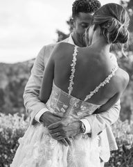 Chic A-line Spaghetti Straps 3D Floral Lace Wedding Dress Rustic Bridal Gowns JKW202|Selinadress