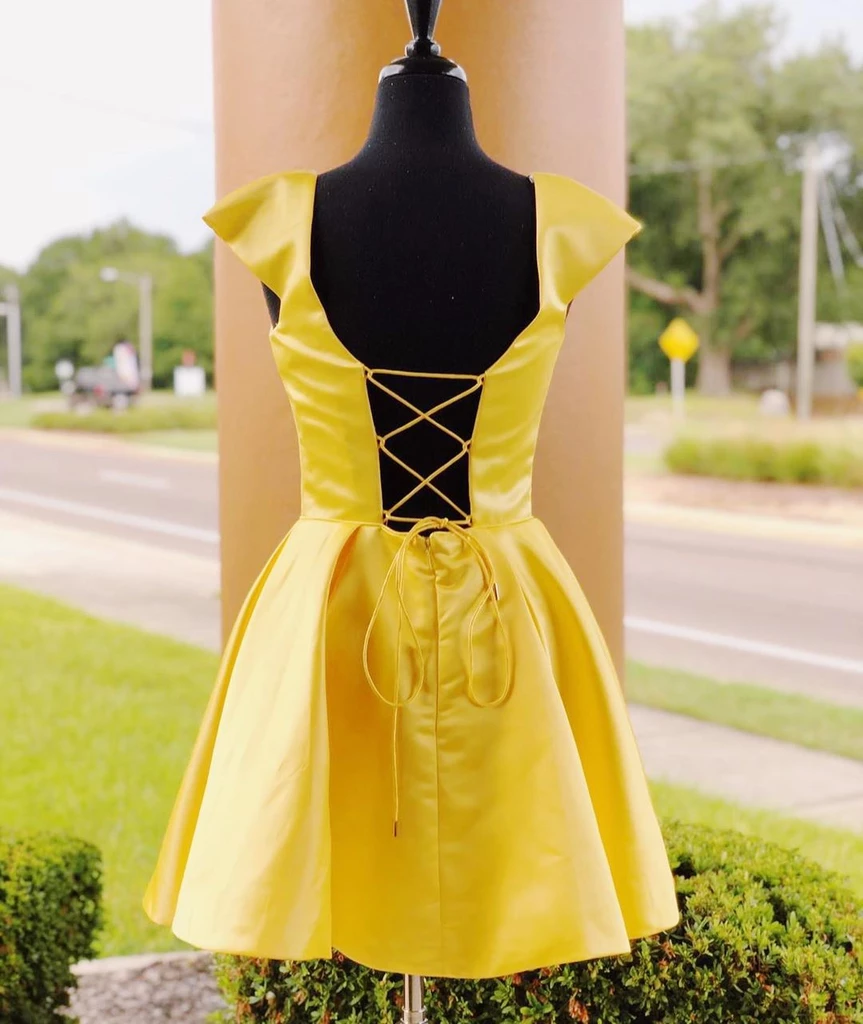 Yellow cap 2025 sleeve dress