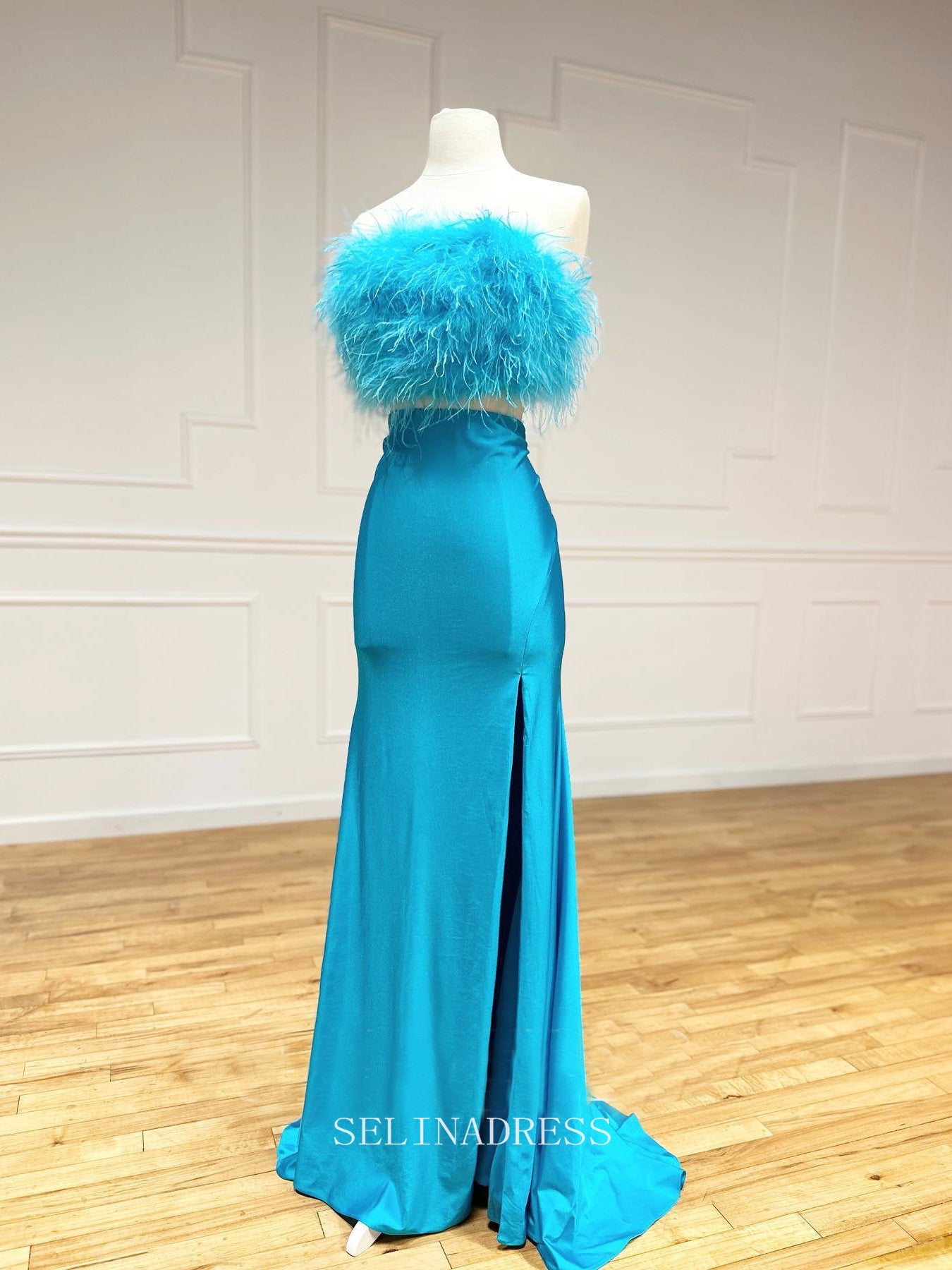 Elegant Sheath/Column Strapless Prom Dress Blue Long Formal Gown With Feather Evening Dress #LOP608|Selinadress