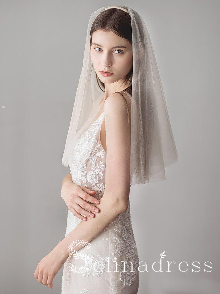 http://www.selinadress.com/cdn/shop/products/simple-champagne-short-wedding-veils-blusher-veil-alc002_1200x1200.jpg?v=1572163350