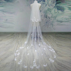 Two-tier Cut Edge Wedding Veil Tulle Applique Chapel Veils V18