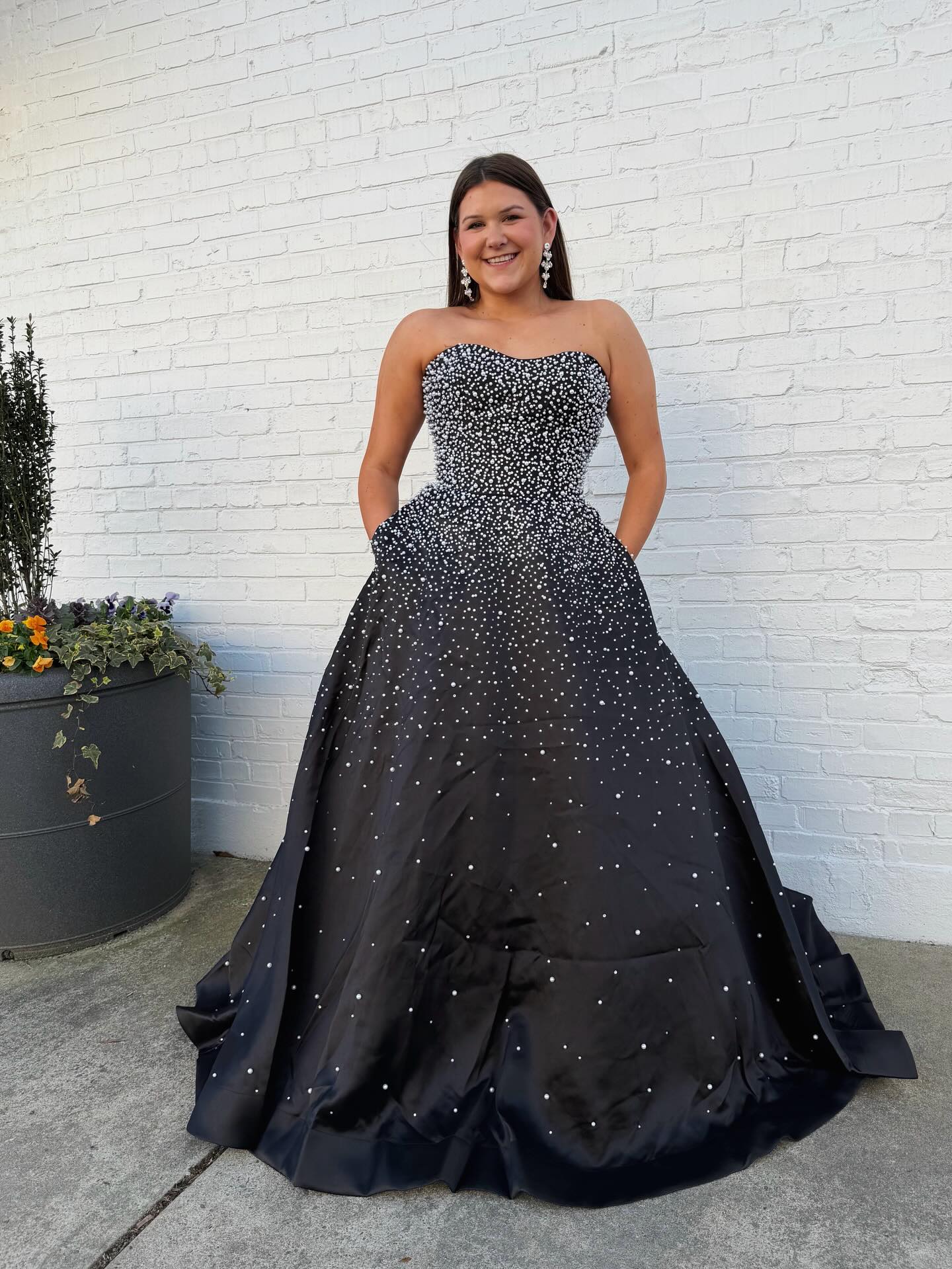 Black Sweetheart Long Prom Dresses With Beads Satin Evening Dresses SKL002|Selinadress