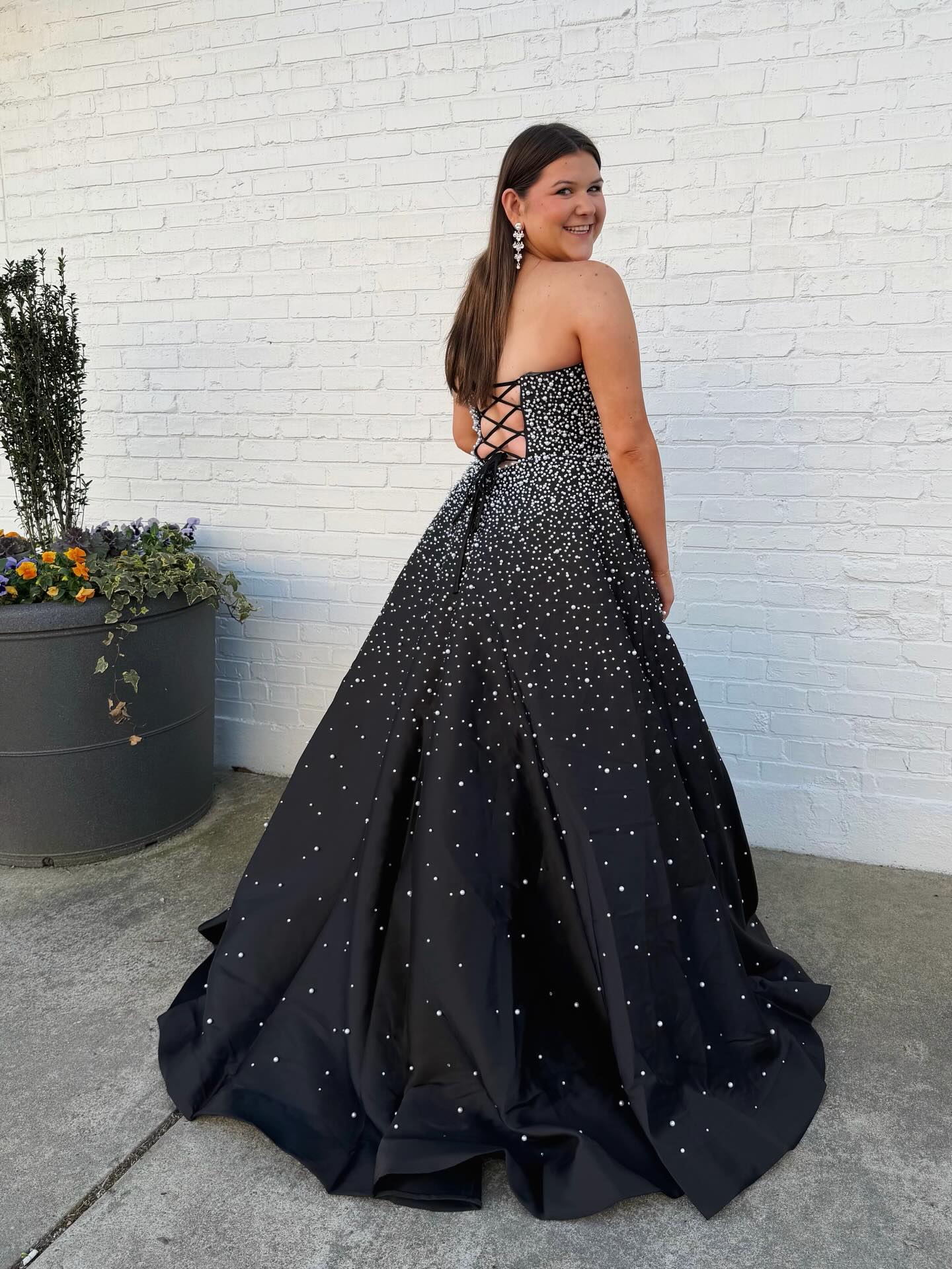 Black Sweetheart Long Prom Dresses With Beads Satin Evening Dresses SKL002|Selinadress