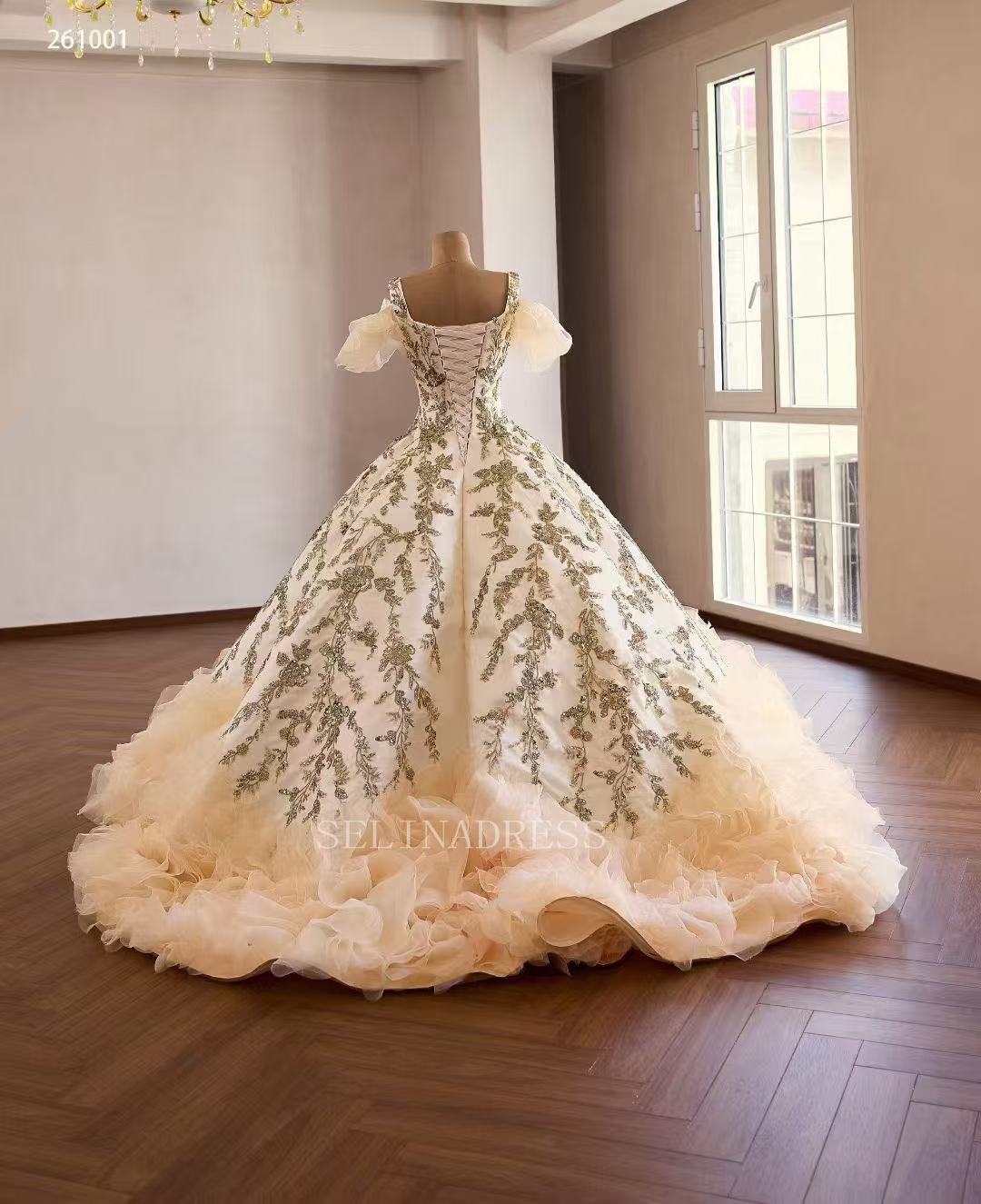 Champagne Ball Gown Luxury Prom Dress  With Applique Quincess Evening Gowns 261001|Selinadress