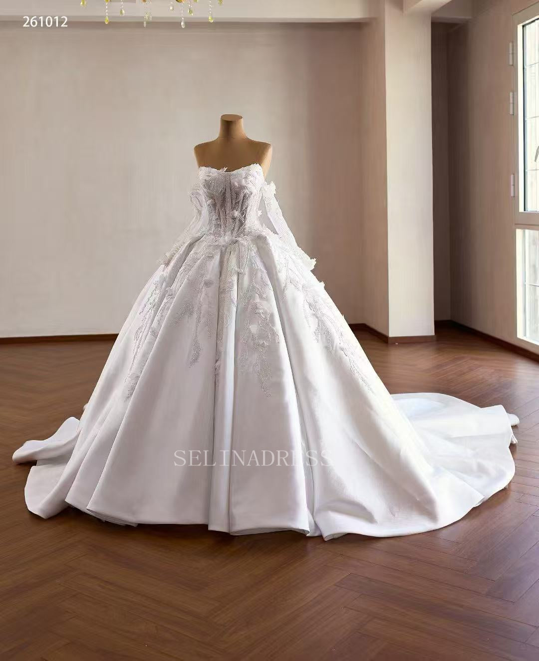 White Ball Gown Wedding Dresses With Long Sleeve &3D Floral Wedding Gown 261012|Selinadress