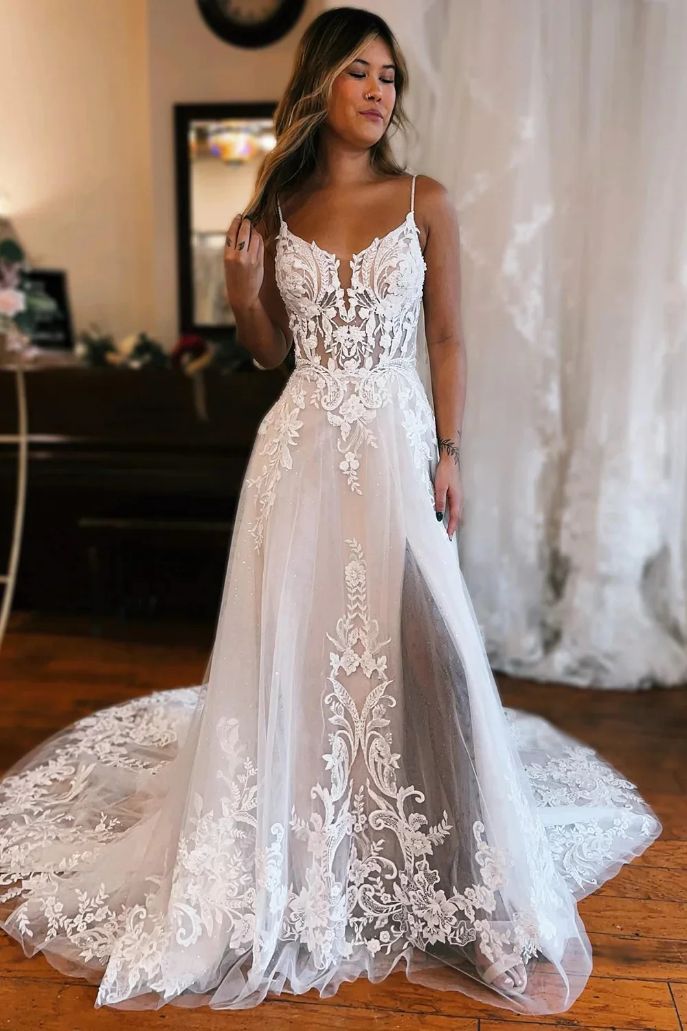 A-line Off-the-shoulder Rustic Vintage Lace Wedding Dresses Sweep Trai SELINADRESS A-line Off-the-shoulder Rustic Vintage Lace Wedding Dresses Sweep Trai SELINADRESS