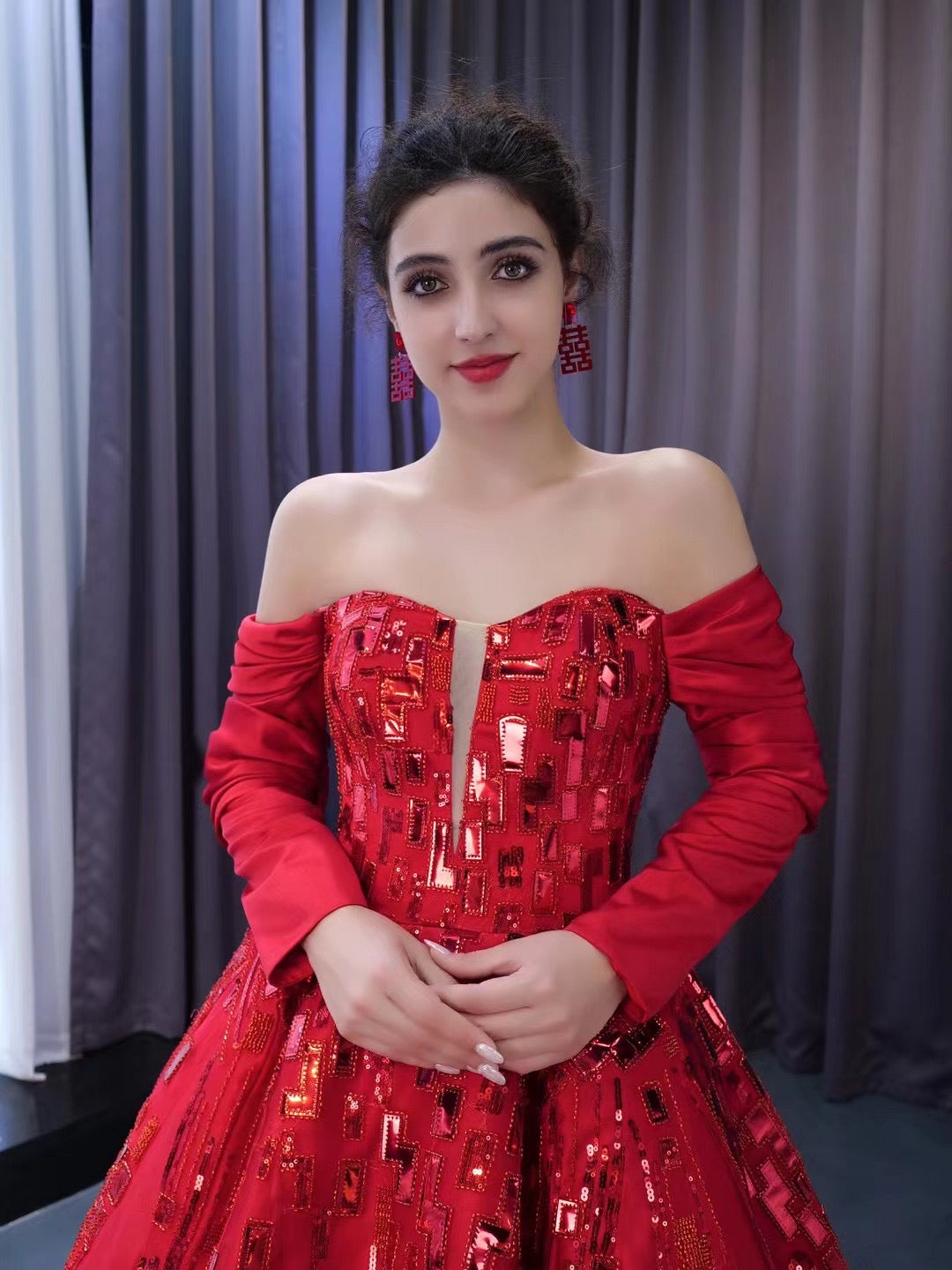Chic Gorgeous Red Ball Gown Formal Gown Long Sleeve Prom Dress Elegant SELINADRESS Chic Gorgeous Red Ball Gown Formal Gown Long Sleeve Prom Dress Elegant SELINADRESS