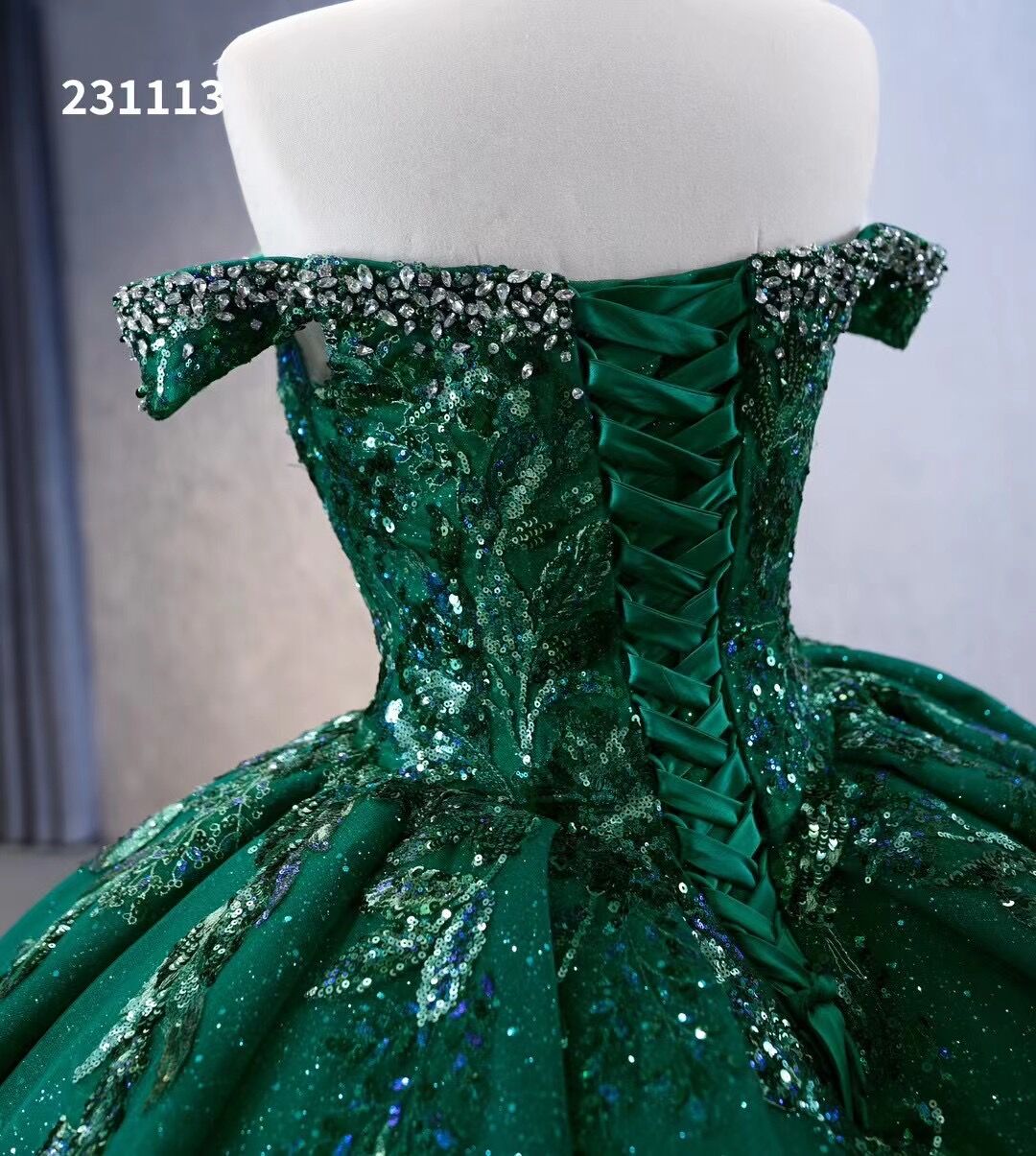 Dark Green Sequins Sweet 16 Ball Gown Wedding Dress Beaded Quinceanera Dress 231113 Dark Green Sequins Sweet 16 Ball Gown Wedding Dress Beaded Quinceanera Dress 231113
