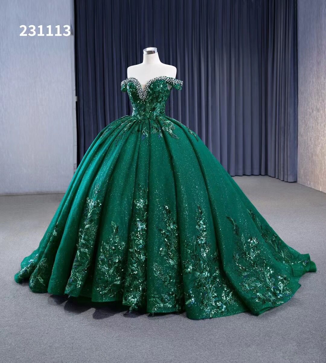 Dark Green Sequins Sweet 16 Ball Gown Wedding Dress Beaded Quinceanera SELINADRESS Dark Green Sequins Sweet 16 Ball Gown Wedding Dress Beaded Quinceanera SELINADRESS