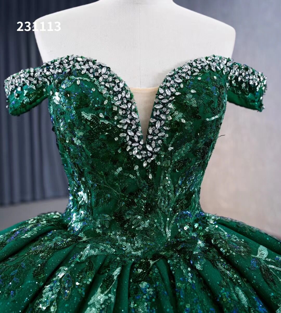 Dark Green Sequins Sweet 16 Ball Gown Wedding Dress Beaded Quinceanera SELINADRESS Dark Green Sequins Sweet 16 Ball Gown Wedding Dress Beaded Quinceanera SELINADRESS