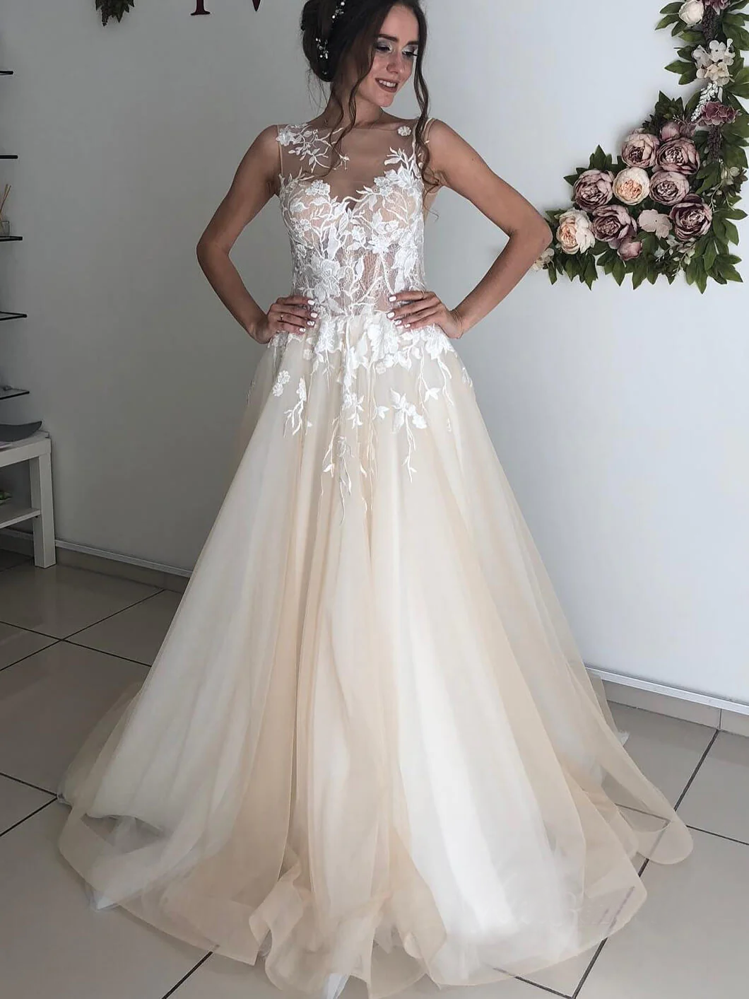 A Line Floral Appliques Beach Wedding Dresses Backless Tulle Wedding G SELINADRESS A Line Floral Appliques Beach Wedding Dresses Backless Tulle Wedding G SELINADRESS