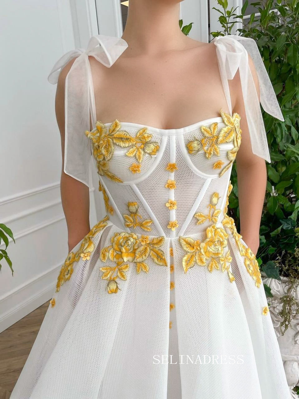 White Straps Tea Length Prom Dresses Gown With Gold Floral Placket TUN007|Selinadress