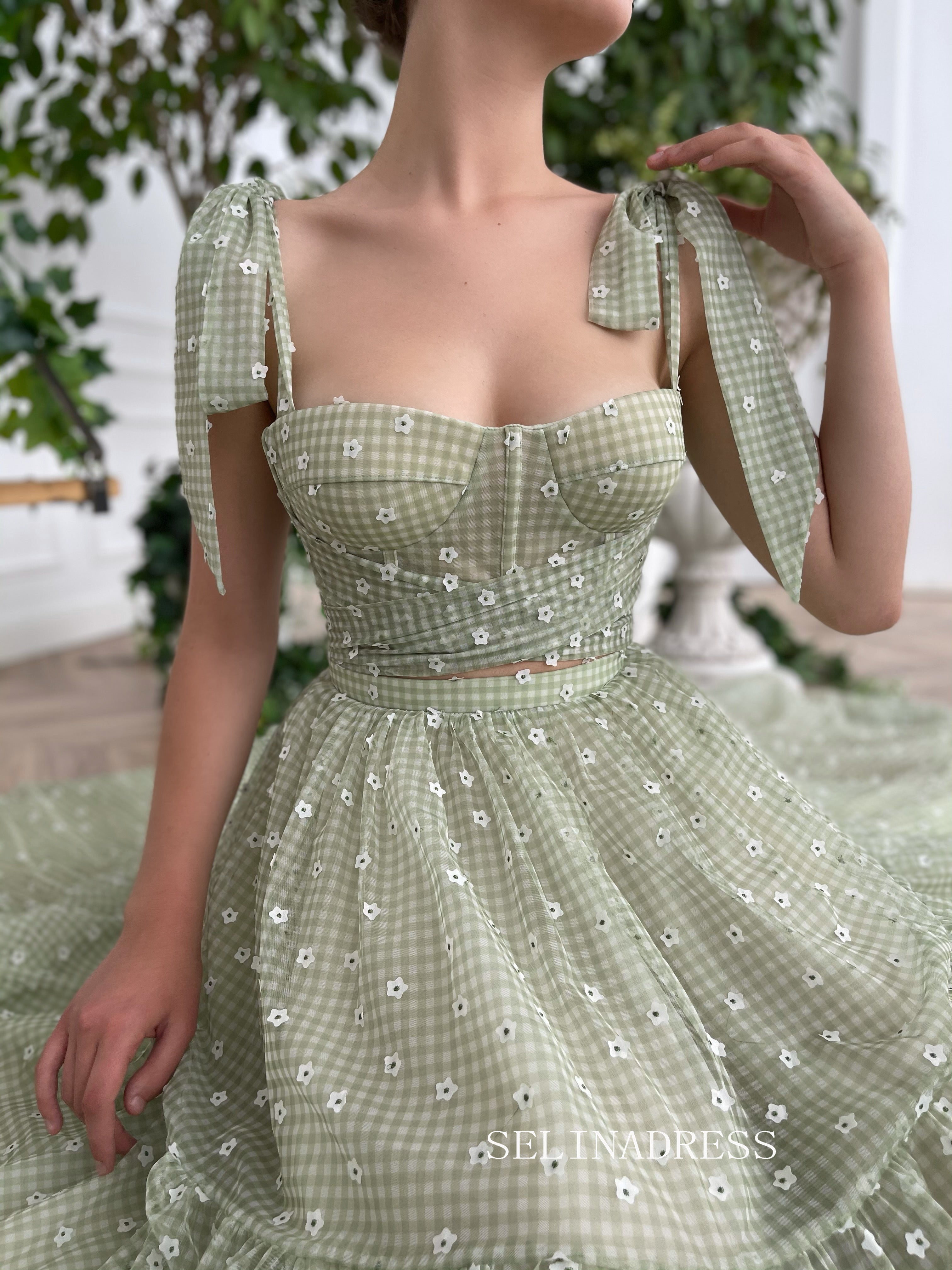 A-line Foor Length Green Ruffle Gown Long Prom Dress With Side pockets TUN010|Selinadress