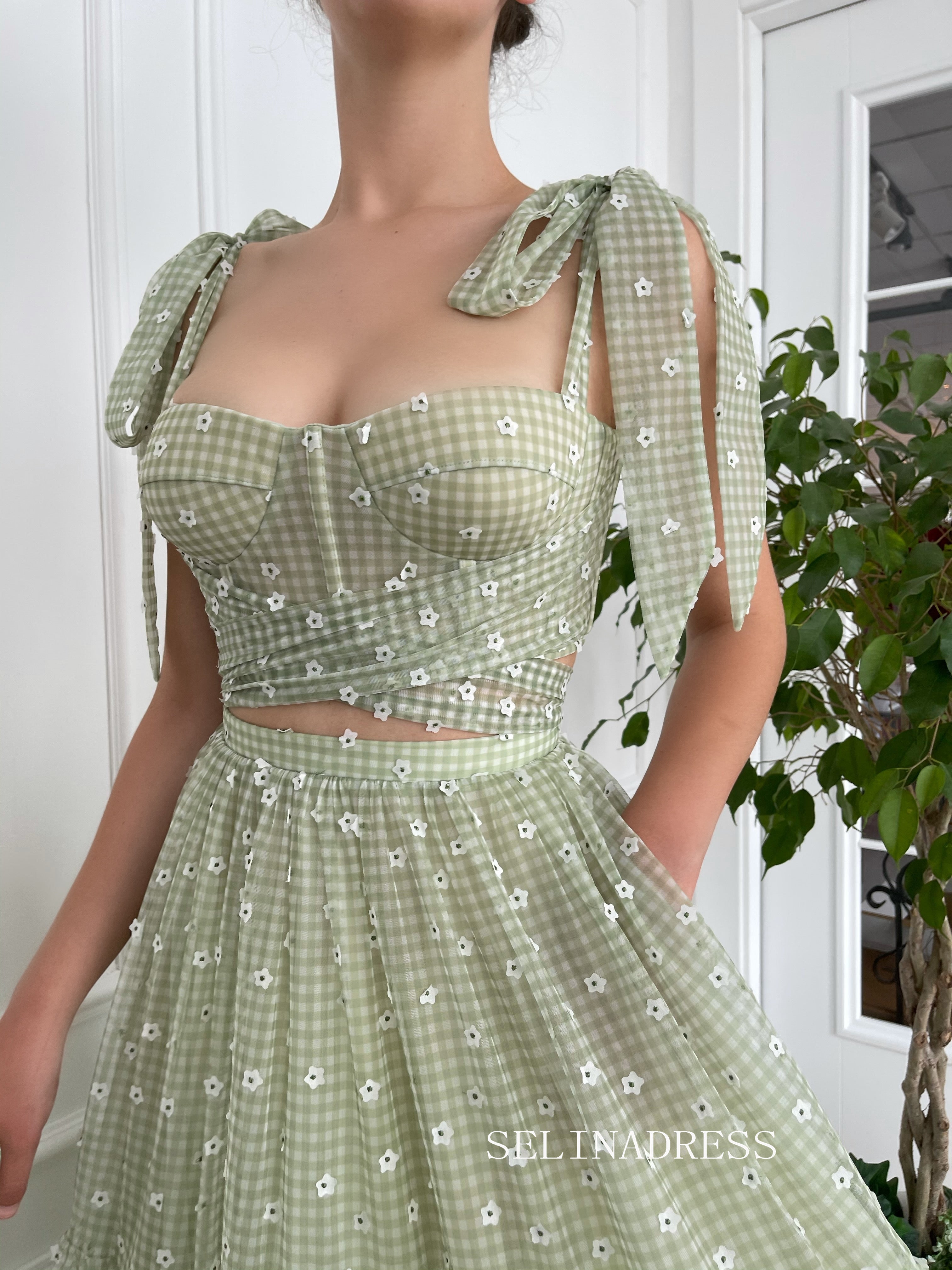 A-line Foor Length Green Ruffle Gown Long Prom Dress With Side pockets TUN010|Selinadress