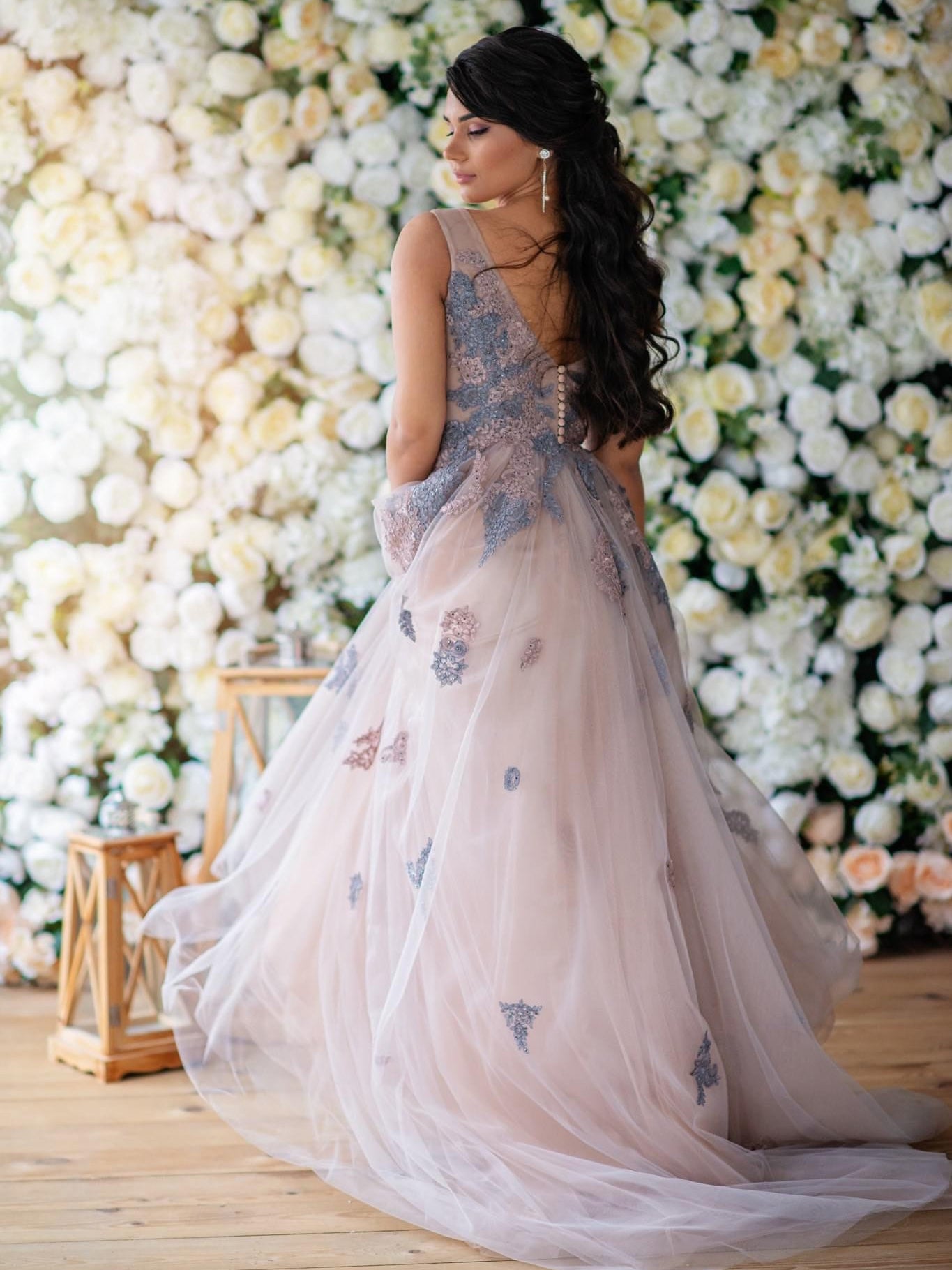 A-line Fairytale Pink Wedding Dress Unique Floral Wedding Gown Tulle Forest Bridal gowns KTS006 A-line Fairytale Pink Wedding Dress Unique Floral Wedding Gown Tulle Forest Bridal gowns KTS006