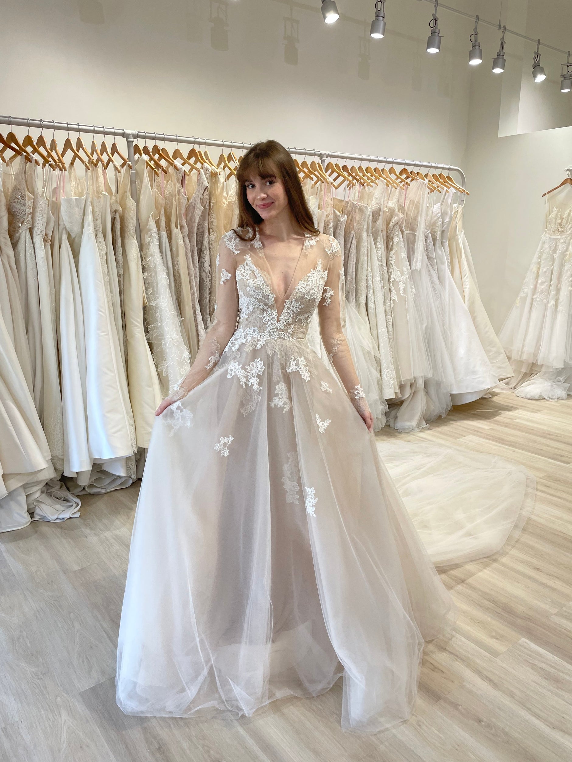 chiffon dress with long sleeves Long Sleeve White Chiffon Long Formal Dress Off White / Large