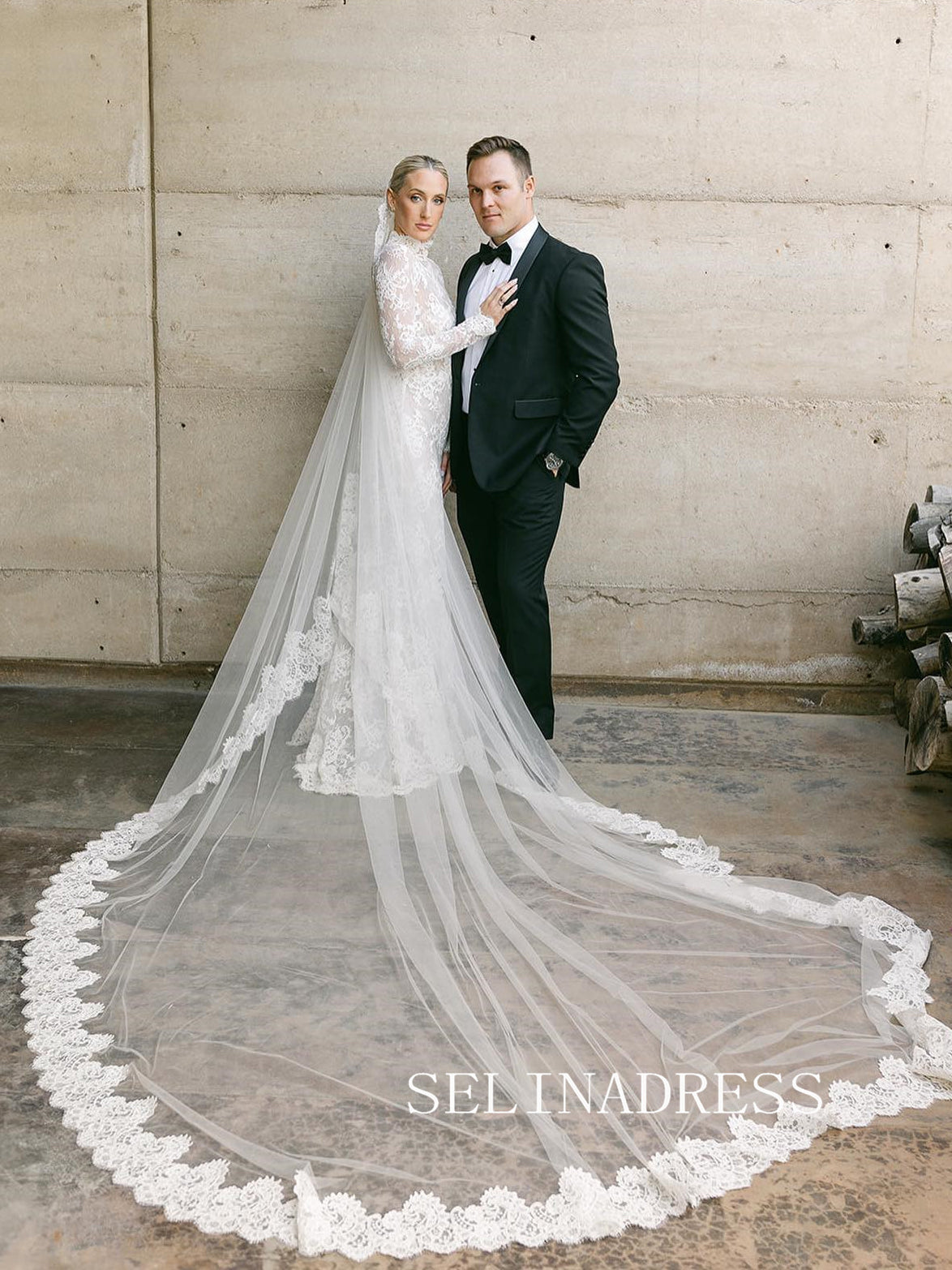 Chic High Neck Lace Wedding Dresses Rustic Backless Bridal Gowns EWR15 SELINADRESS Chic High Neck Lace Wedding Dresses Rustic Backless Bridal Gowns EWR15 SELINADRESS