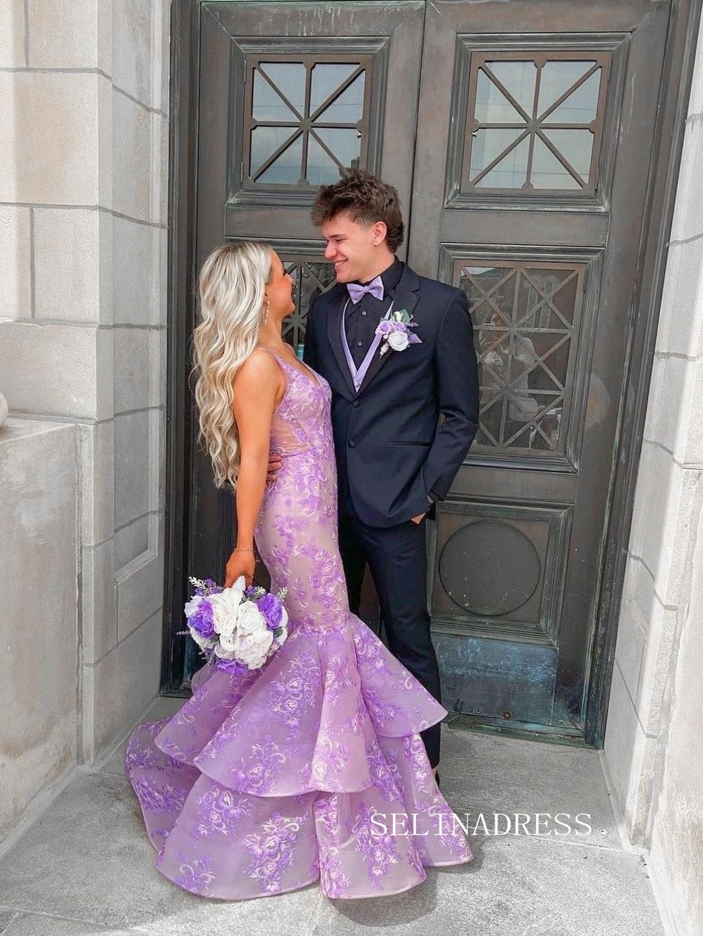 Chic Mermaid V neck Lace Long Prom Dress Lilac Elegant Evening Dress # – SELINADRESS
