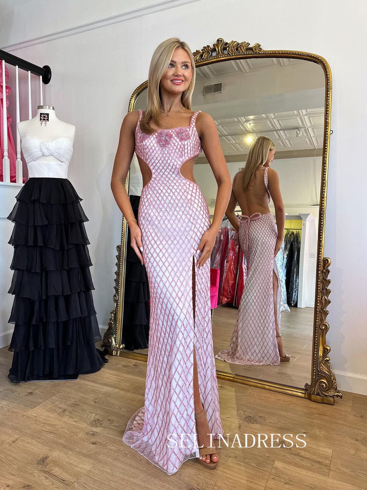 Chic Straps Pink Prom Dresses With Beaded Elegant Long Formal Gowns SEA004|Selinadress