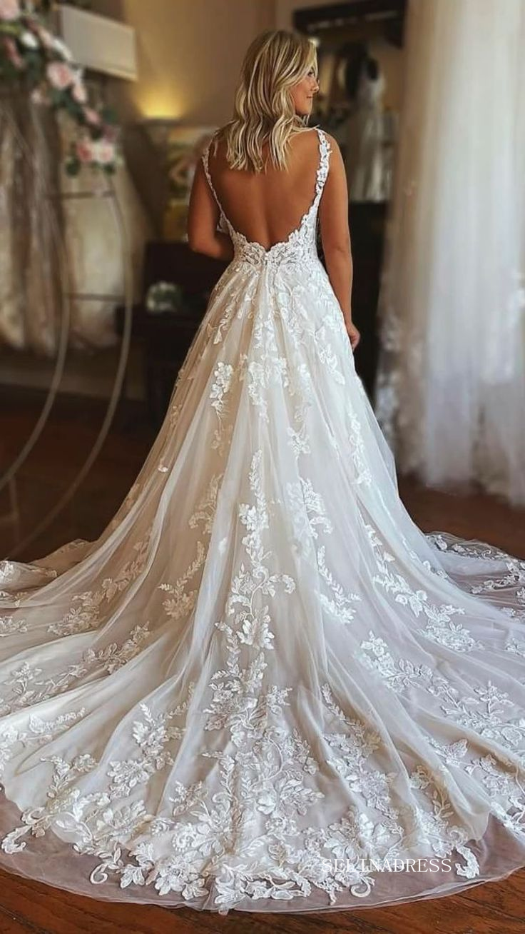 Elegant V neck Embroidery Lace Wedding Dresses Rustic Backless Wedding SELINADRESS Elegant V neck Embroidery Lace Wedding Dresses Rustic Backless Wedding SELINADRESS