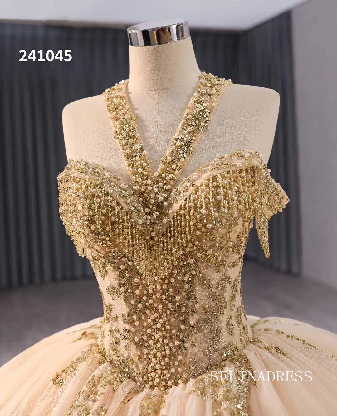 Gold Beaded Wedding Dress Halter Neck Quinceanera Dress 241045 SELINADRESS Gold Beaded Wedding Dress Halter Neck Quinceanera Dress 241045 SELINADRESS