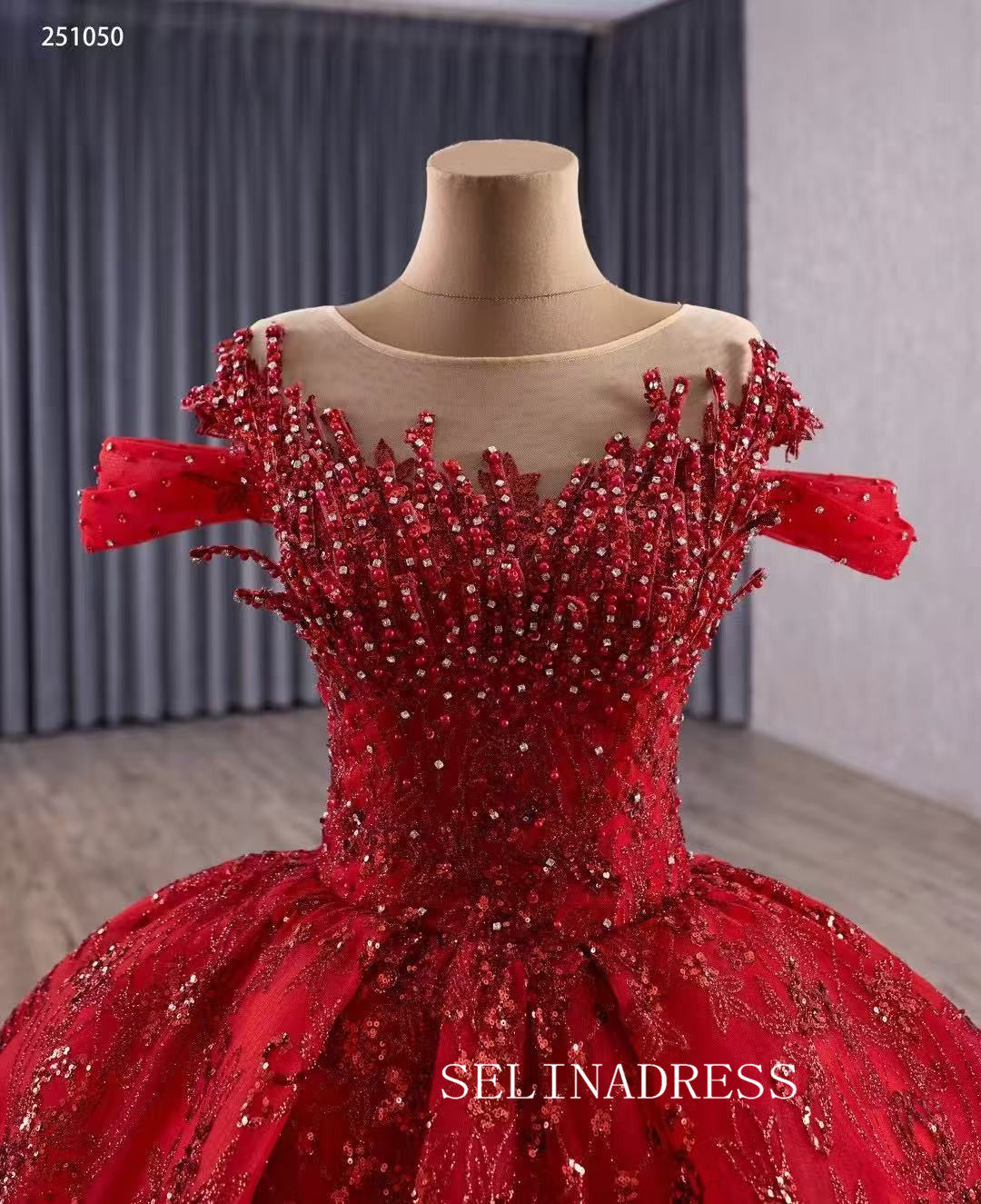 Luxury Bateau Red Ball Gown Lace Beaded Long Prom Dress Quincess Dress 251050|Selinadress