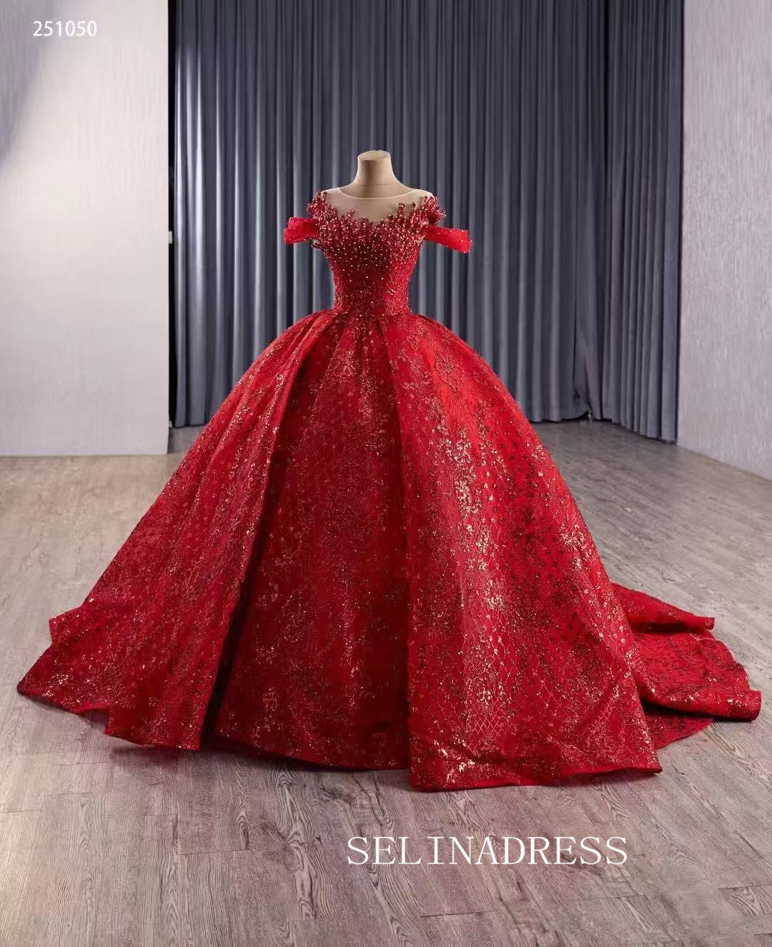 Luxury Bateau Red Ball Gown Lace Beaded Long Prom Dress Quincess Dress 251050|Selinadress