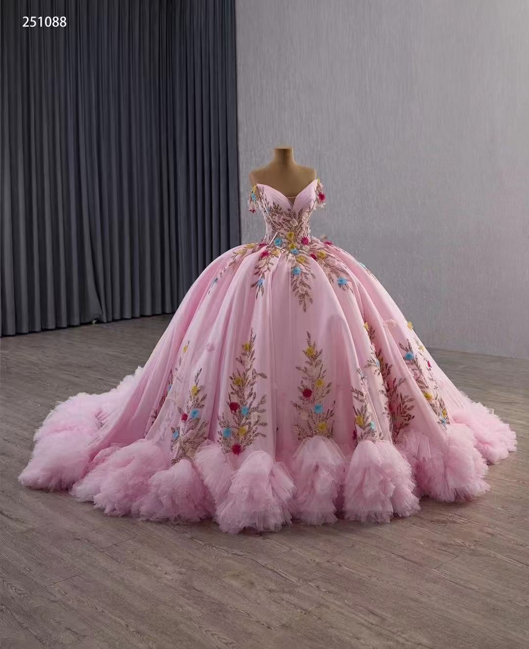 Luxury Off-the-shoulder Ball Gown With Beaded Long Prom Dress Quincess Dress 251088|Selinadress