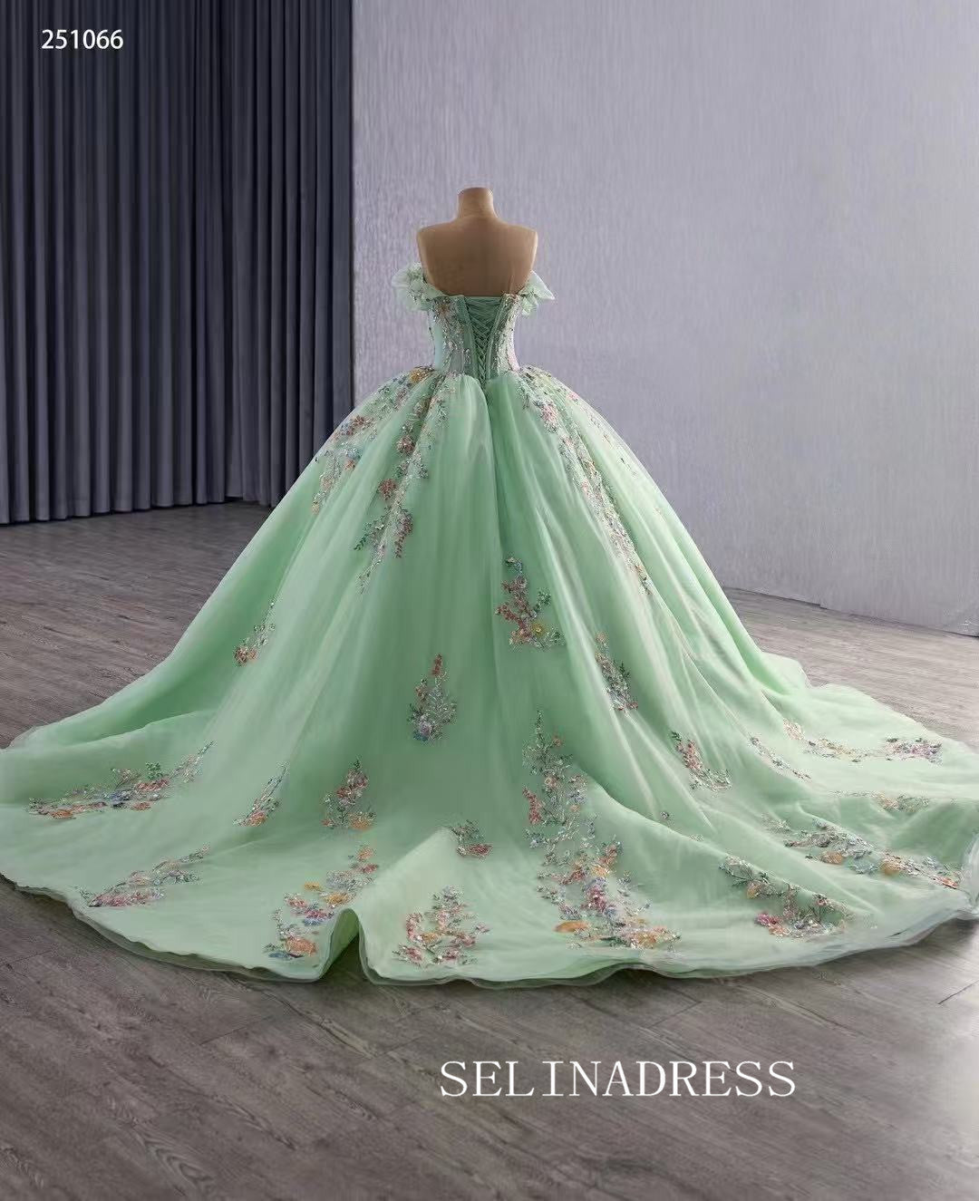 Luxury Off-the-shoulder Mint Green Ball Gown With Floral Lace Long Prom Dress Quincess Dress 251066|Selinadress