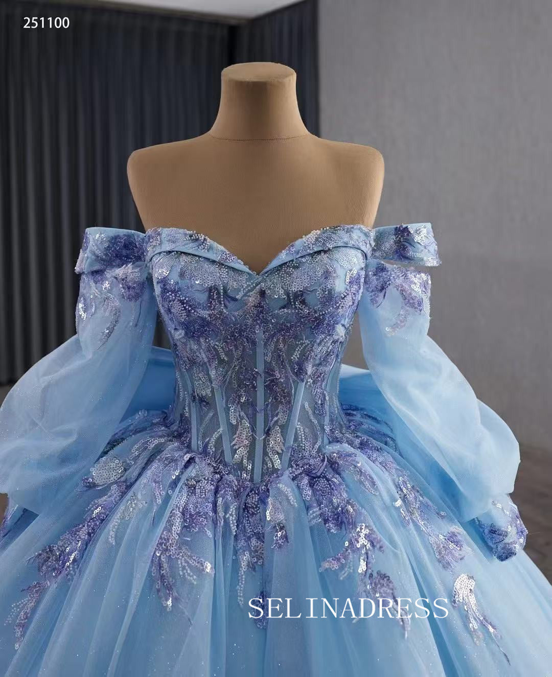 Luxury Off-the-shouler Blue Ball Gown With Long Sleeve Prom Dress Quincess Dress 251100|Selinadress
