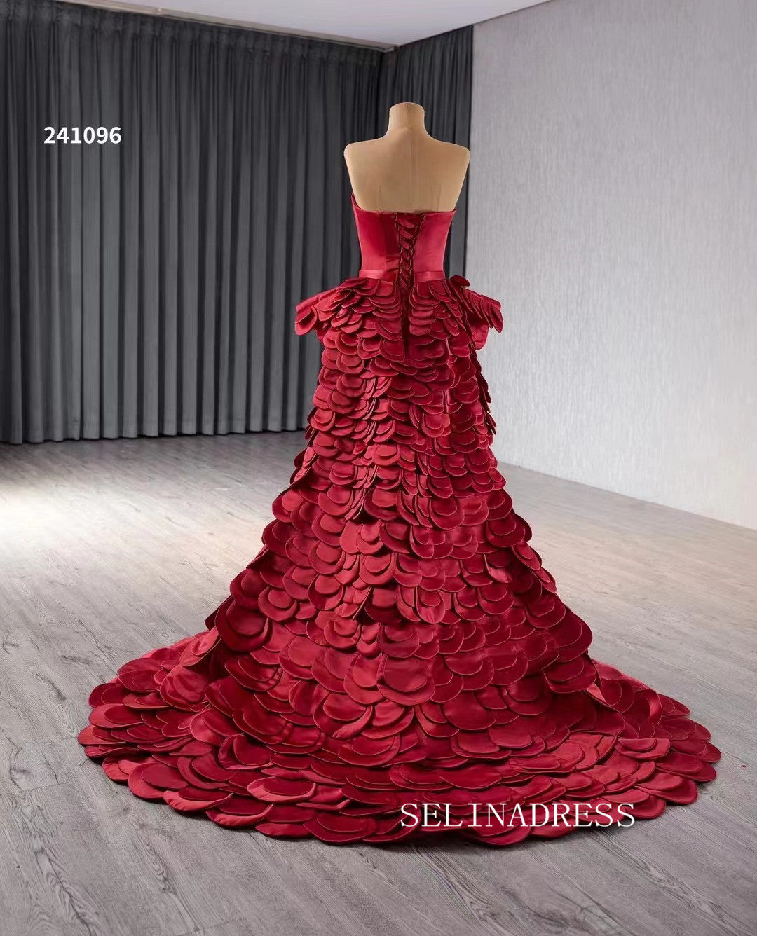Luxury Red Mermaid Long Formal Dresses Overskirt Evening Dress 241096 SELINADRESS Luxury Red Mermaid Long Formal Dresses Overskirt Evening Dress 241096 SELINADRESS