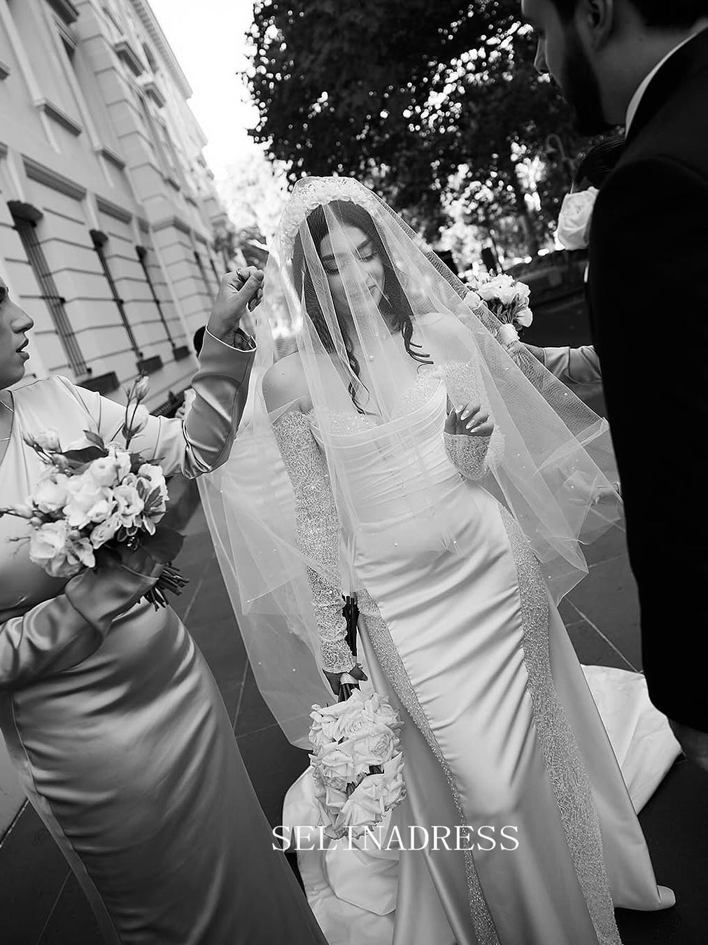 Mermaid Lace Wedding Dresses With Long Sleeve GRK031|Selinadress