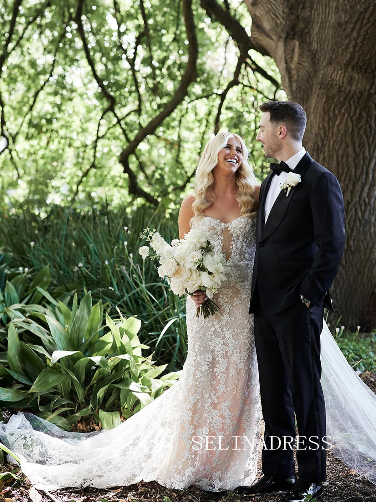 Mermaid Off-the-shoulder Rustic Flower Lace Wedding Dress Cheap Weddin SELINADRESS Mermaid Off-the-shoulder Rustic Flower Lace Wedding Dress Cheap Weddin SELINADRESS