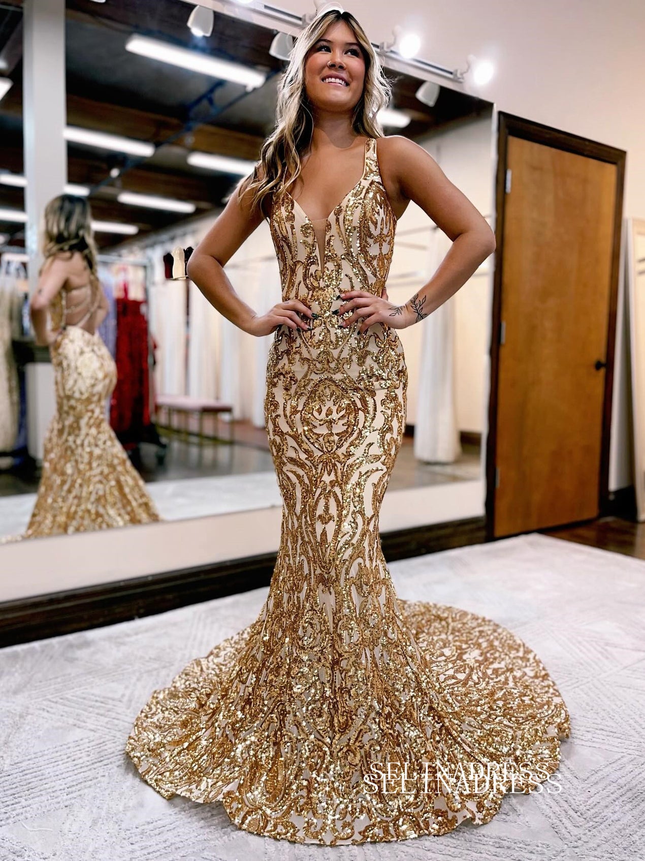 Graduation Dresses tagged "COLORS_Gold" SELINADRESS Graduation Dresses tagged "COLORS_Gold" SELINADRESS