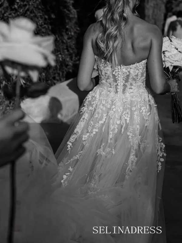 Off-the-shoulder Appliqued Beach Wedding Dress Rustic Lace Bridal Gown SELINADRESS Off-the-shoulder Appliqued Beach Wedding Dress Rustic Lace Bridal Gown SELINADRESS