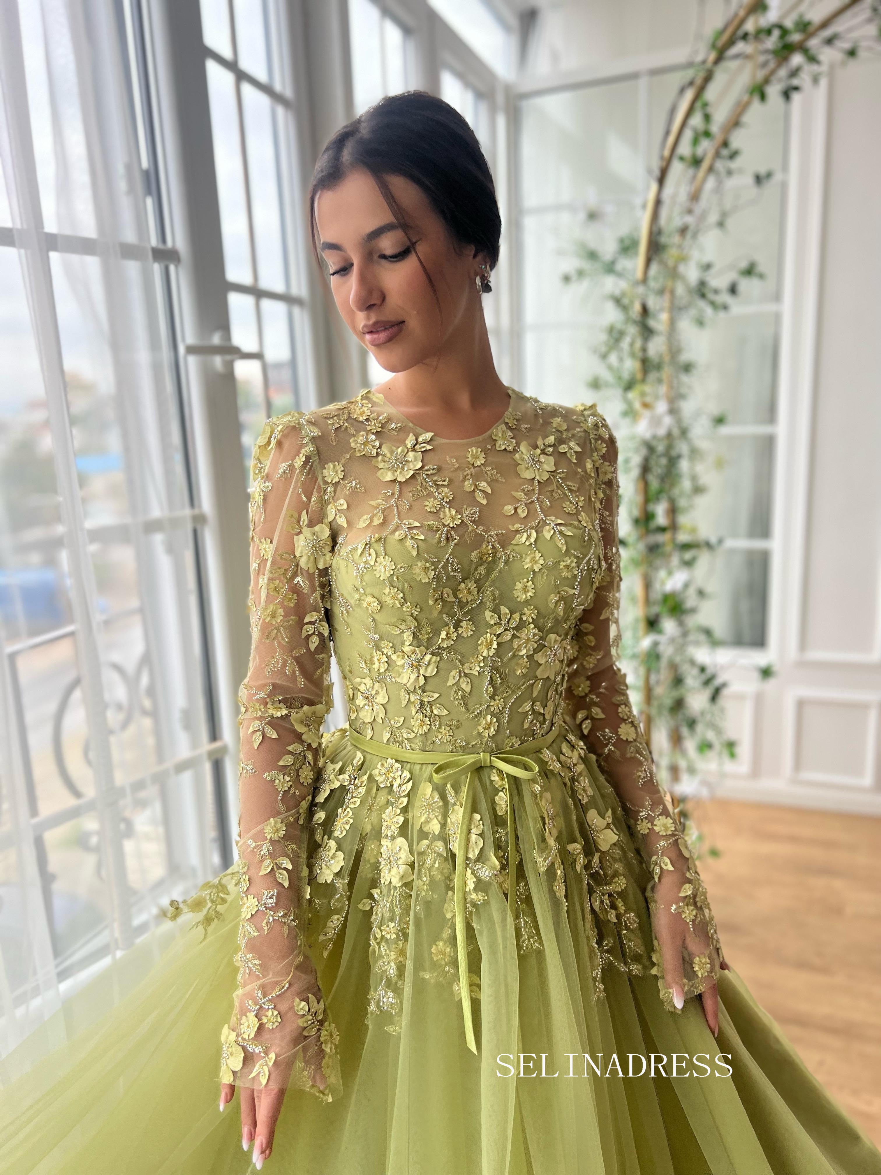 Chic A-line Scoop Long Sleeve Unique Prom Dresses Applique Beaded Even SELINADRESS Chic A-line Scoop Long Sleeve Unique Prom Dresses Applique Beaded Even SELINADRESS