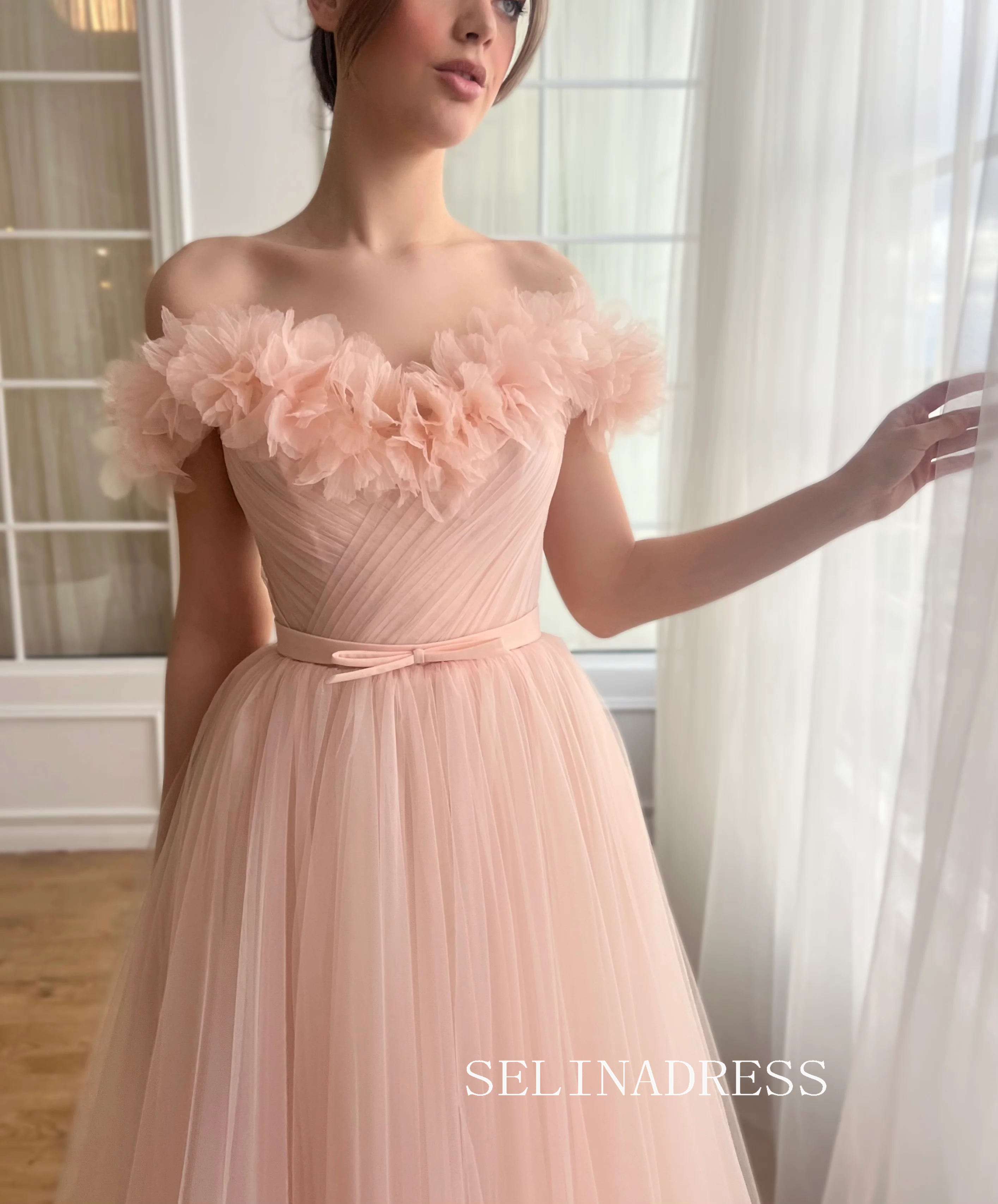 Pink Off-the-shoulder Short Wedding Dress Tea Length Tulle Prom Dresse – SELINADRESS Pink Off-the-shoulder Short Wedding Dress Tea Length Tulle Prom Dresse – SELINADRESS